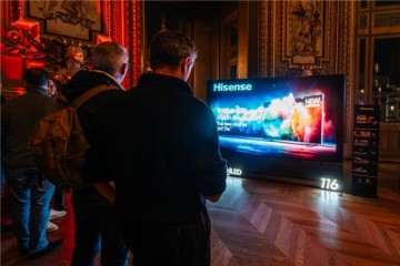 海信RGB-Mini LED电视UX携帝瓦雷炸场！在法国巴黎歌剧院大秀“好声音”